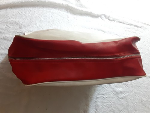Vintage TAP Airline Portugal Red White Vinyl Messenger Flight Bag Promo 12x11x5" - Picture 6 of 6
