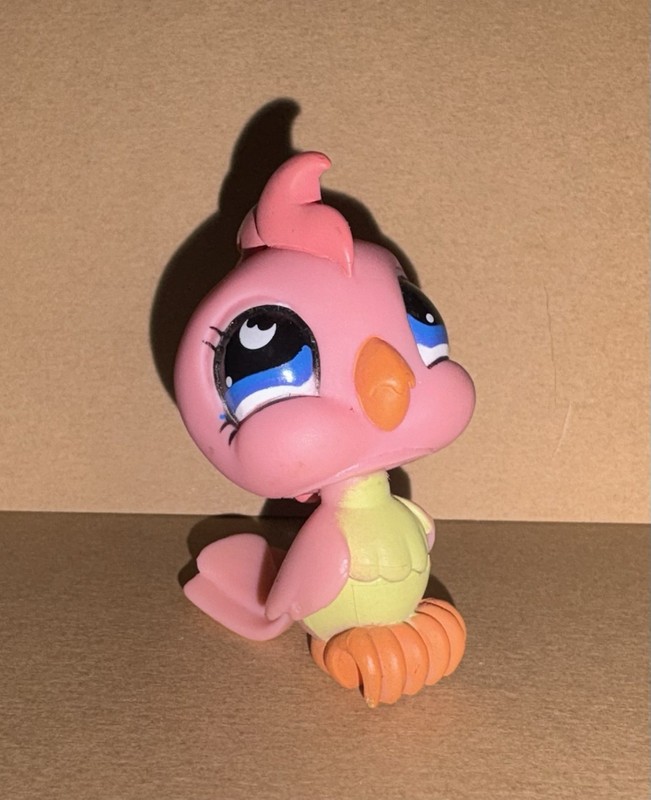 Hasbro Littlest Pet Shop LPS 854 Cockatoo Pink