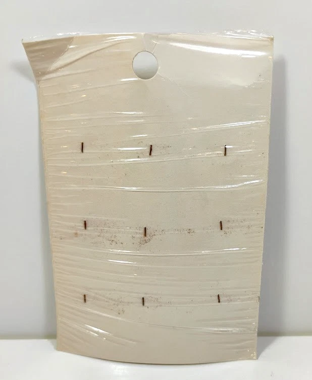 Vintage Ivory Buttons x 9 Pieces Supreme Brand 4-hole 5/8" Original Card B65 - Image 2 of 4