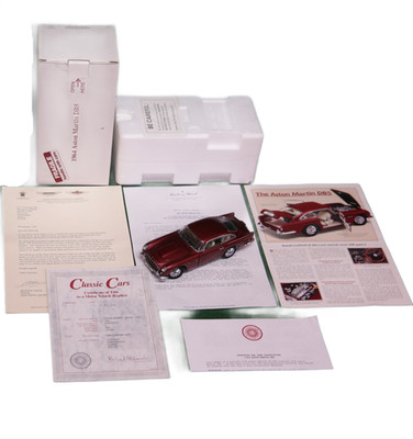 Danbury Mint Aston Martin DB5 Maroon Boxed Maßstab 1:24