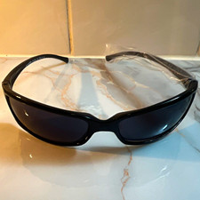 90s Y2K  Men?s Wraparound Sunglasses New- Black Frame made in Italy