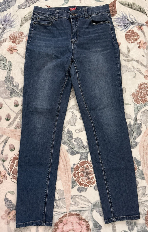 BBJ Women’s Slim Skinny Mid-Rise Medium Wash Blue Denim Jeans 5-Pocket Button