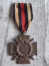 Orden - Frontkämpfer Ehrenkreuz 1914 - 1918 ohne Hersteller am Band - B049-39