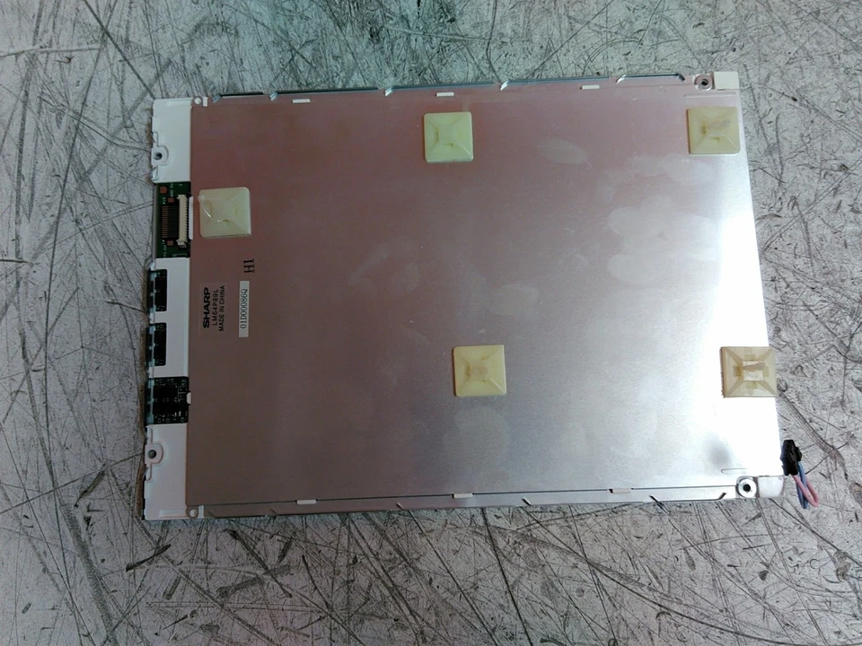 Sharp LM64P89L 10.4" LCD Panel No Cables - Image 4 of 4