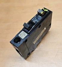 QO2020 Square D Twin Tandem 20 Amp Circuit Breaker OLD Style PAINTED S312