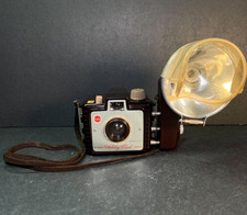 Vintage Kodak Brownie Holiday Flash Camera w/ Flash Reflector  Strap - UNTESTED