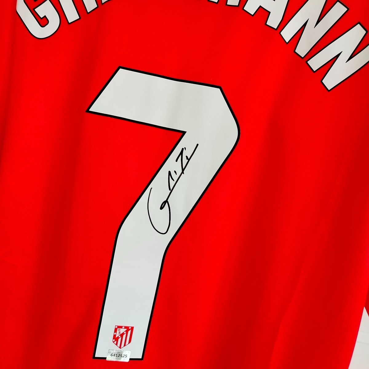Antoine Griezmann #7 FC Atletico Madrid Hand-Signed Jersey Home