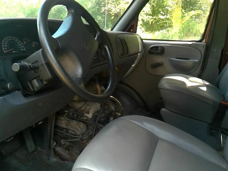 Assento de motorista chassi ECM abaixo compatível com 99-00 DODGE 2500 VAN 76090 - Imagem 4 de 4