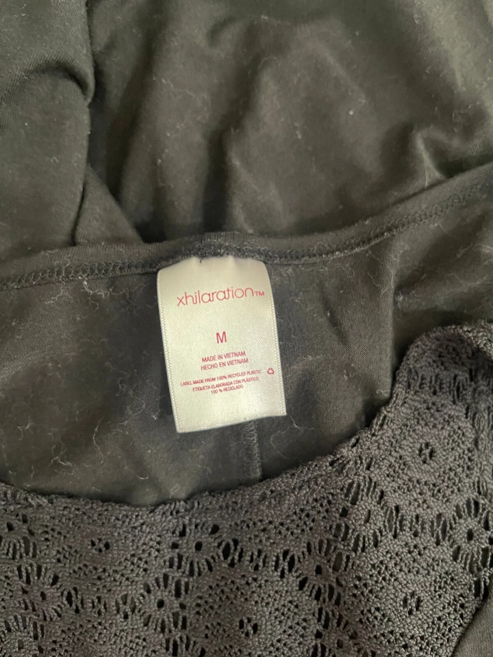 Vestido para mujer Xhilaration negro sin mangas cuello abierto talla M Foto 4 de 4