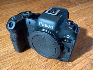 Canon EOS R5 45 0MP Appareil Photo Hybride Noir (Boîtier Nu)