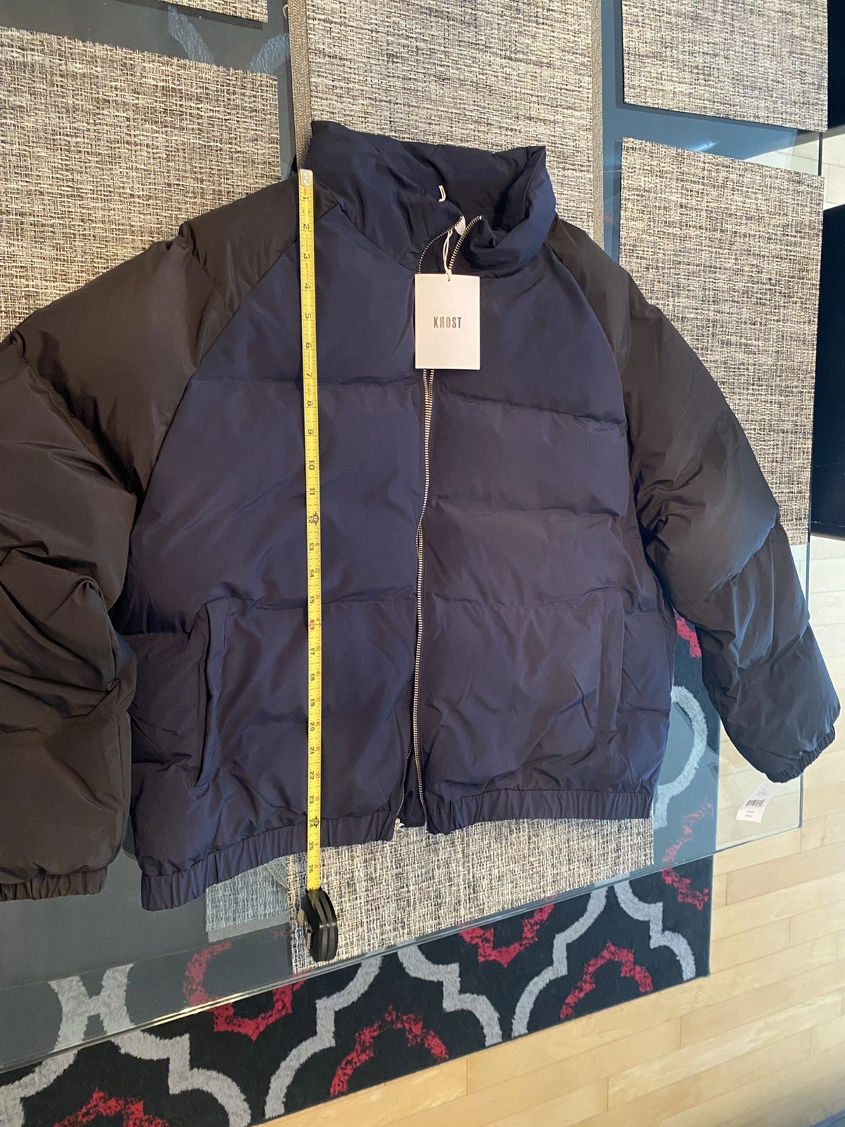 NWT KROST Quilted Contrast Sleeve Puffer Jacket