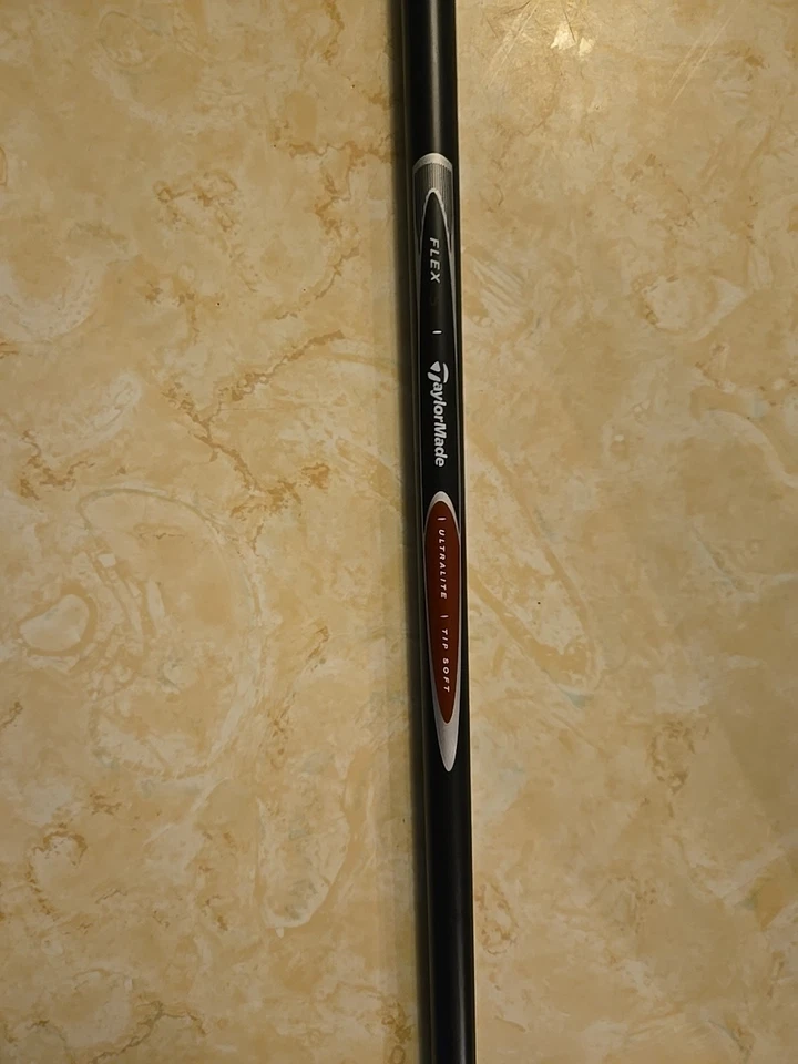 TaylorMade Rescue Mid 2 Hybrid 16 Degree Graphite Stiff Flex RH - Image 4 of 4