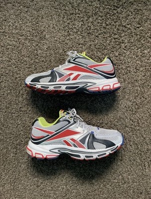 Reebok X Vetements  2019  SPIKE Runner 200