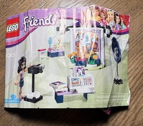LEGO Friends RETIRED version 41305 Emma's Photo Studio 96pc  Lot w/ Manual
