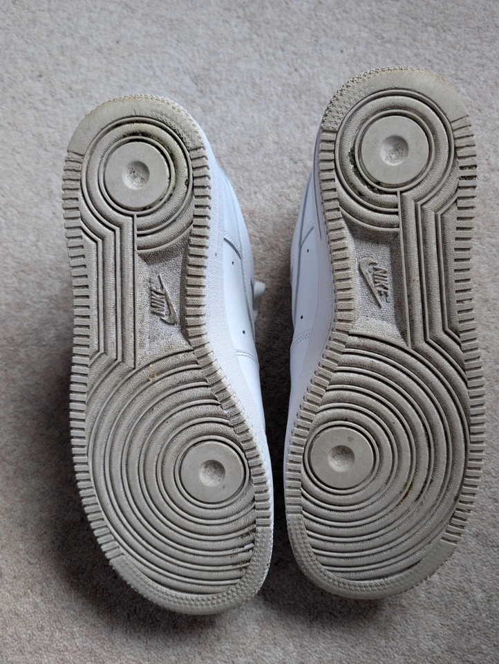 Size 7 - Nike Air Force 1 '07 Low Triple White, photo 2 of 2