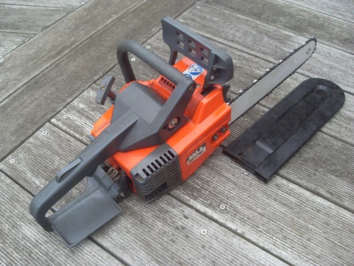 Oleo Mac 935 Chainsaw Forestry Saw Arborist Saw 1.7HP