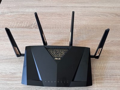 ASUS RT-AX88U AiMesh WiFi-6 Gaming Router - Schwarz