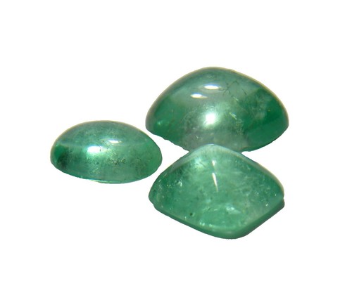 Oval Shape Emerald Cabochons (Green) at ₹ 1400/carat in Jaipur | ID