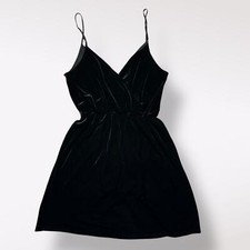 Abercrombie & Fitch Black Velvet V-Neck Faux Wrap Mini Dress Size M Classic