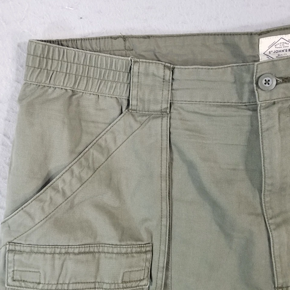 St John's Bay cargo hiking shorts men's 42x 6.5 khaki green cotton comfort waist - Image 2 of 4