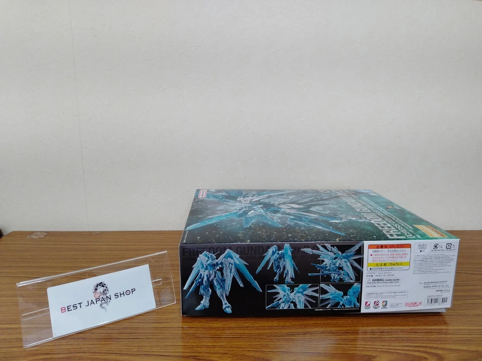MG 1/100 Freedom Gundam Ver.2.0 Cross Contrast Colors Model Kit SEED Japan NEW - Image 3 of 4