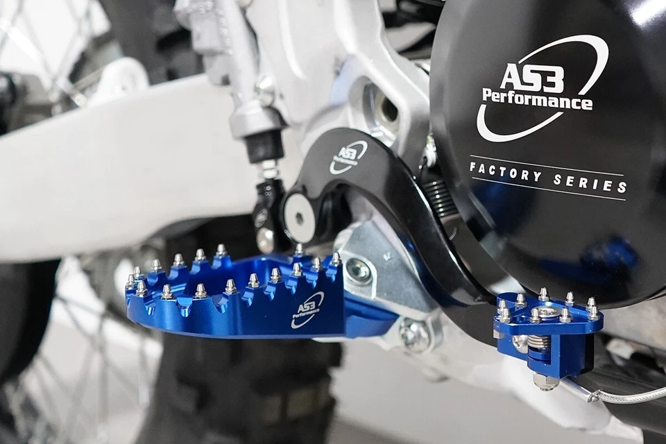 AS3 ESTRIBERAS para TM MX EN 125 144 250 300 450 530 2008-2020 Foto 3 de 4