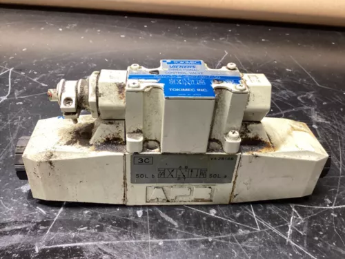 VICKERS DIRECTIONAL CONTROL VALVE DG4V-3-3C-M-P7-H7-50 #117C95PR4
