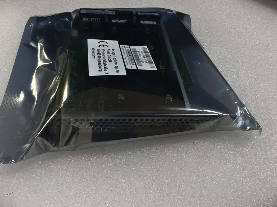 7Y37A01086 01KN509 Lenovo ThinkSystem RAID 930-24i 4GB Flash PCIe 12Gb Adapter - Image 2 of 4