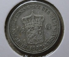 * 1929 SILVER  1 /2  GULDEN NETHERLANDS CIRCULATED NICE WORLD COIN  #WFJ96