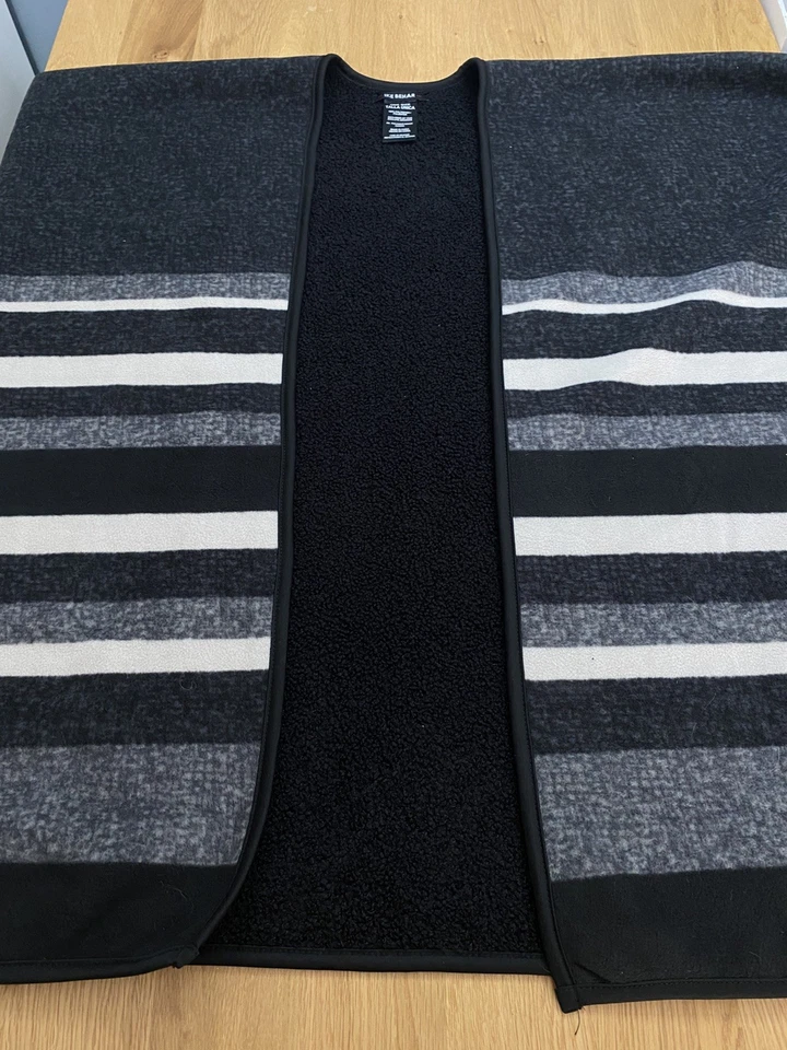 Ike Behar Women's Reversible Fleece Wrap Open Cape Poncho Shawl One Size Striped - Image 3 of 4