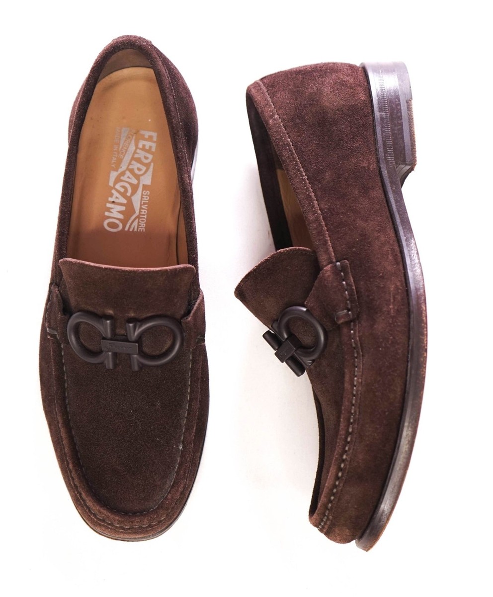 $850 SALVATORE FERRAGAMO -  display picture 3