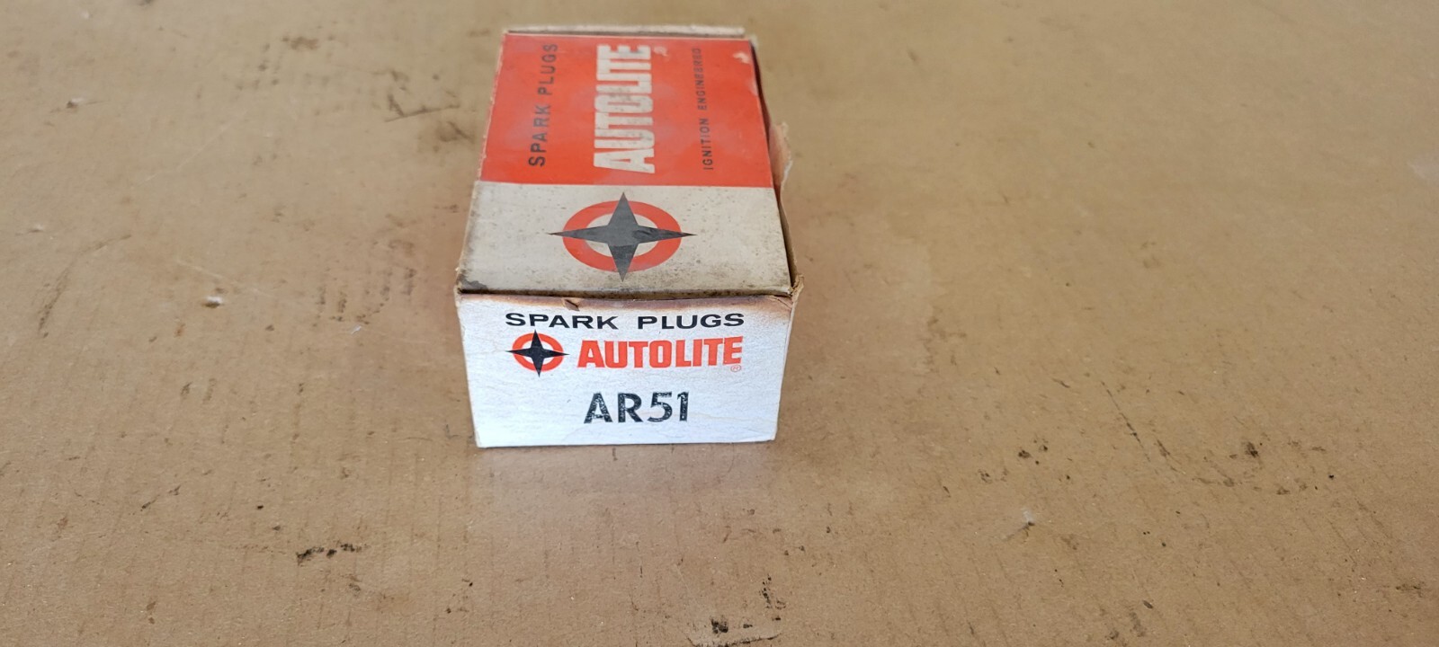 1967-1971 NOS Autolite Ferrari Spark Plugs AR51 Original NICE!