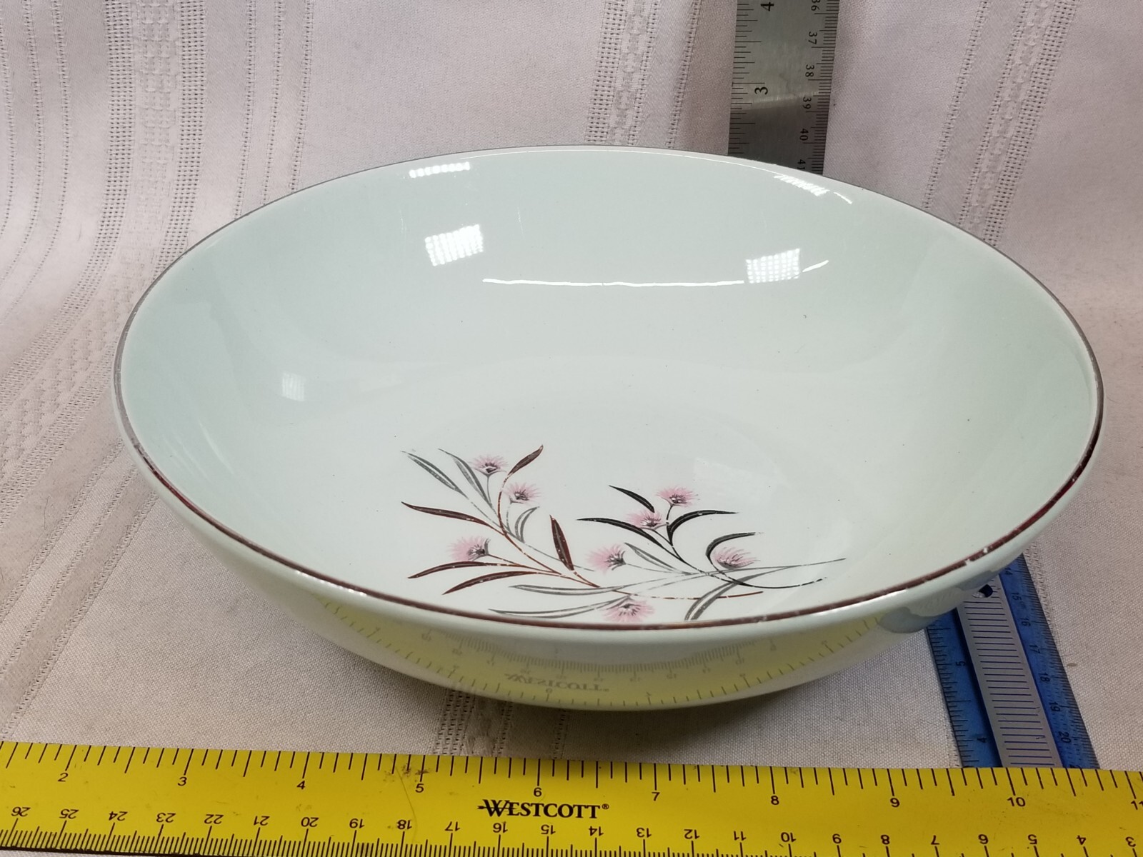 Picture 1 of 4