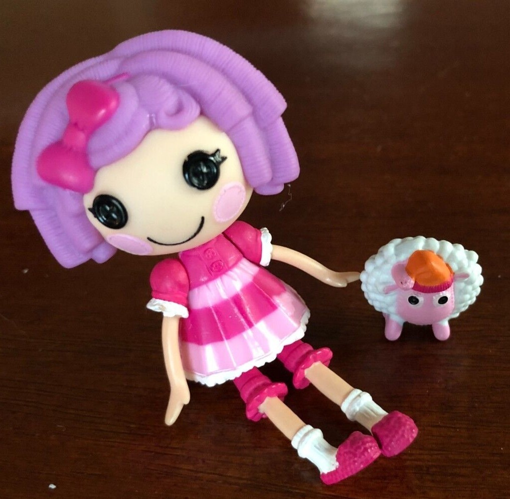 Mini Lalaloopsy Pillow Featherbed from the 2013 Sister Series with Pet