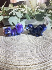 FENTON PLUM OPALESCENT PLAYFUL KITTEN AND PUPPY! (FRANK FENTON) PAIR
