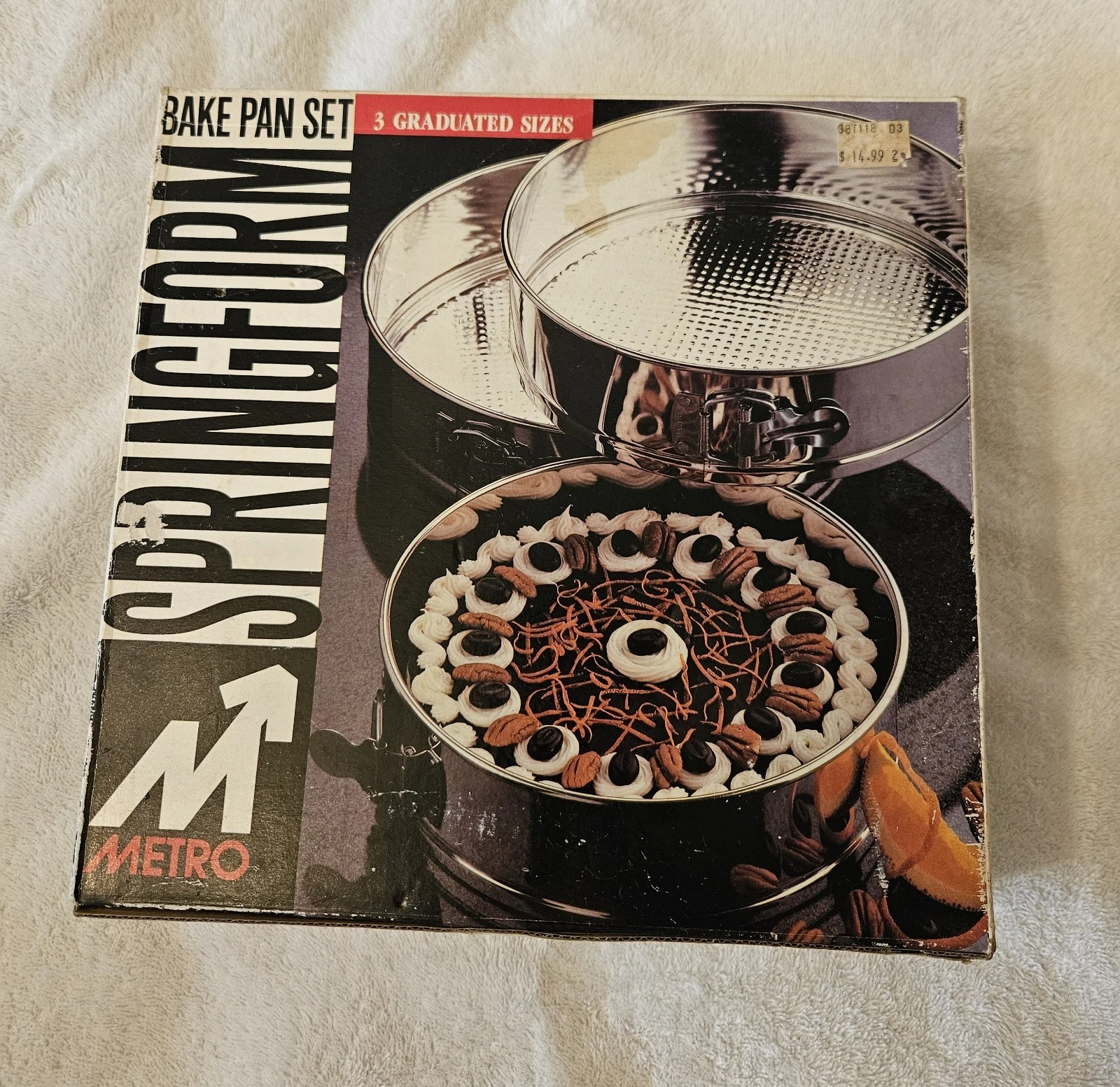 1980’s Vintage Metro 3-Pan Springform Bake Pan Set 8½,9½ & 10 INCH. NEW IN BOX