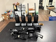 *LOT OF 4* Kenwood TK-3202L-1 UHF FM Transceiver Two-Way Radio w/ Chargers