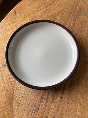 Denby kleiner Teller Salat Sandwich Teeteller Keramik Steingut creme brauner Rand