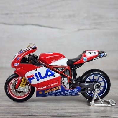 Ducati 999 1:18 Ruben Xaus 3台セット Ducati 999 F03 Ruben Xaus #11 Fila WSBK Diecast Racing 1:18 Model