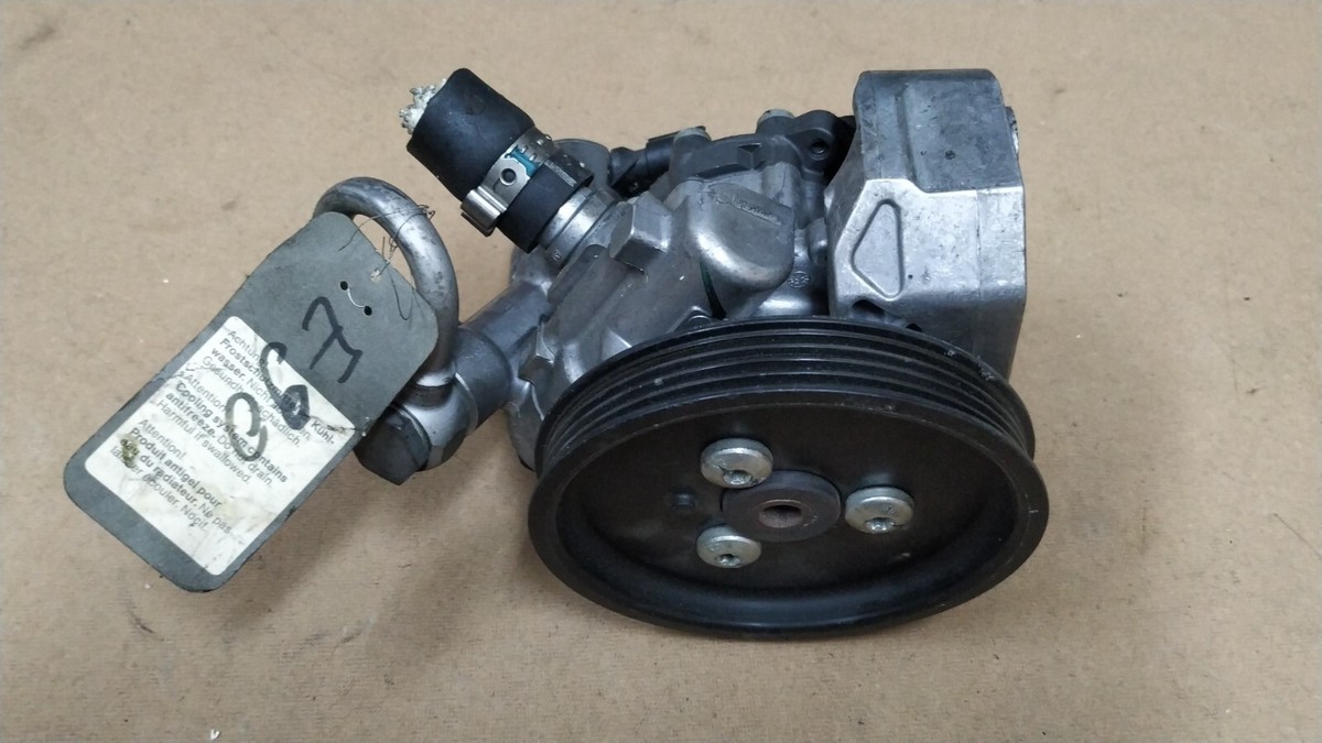 BMW E90 E91 E92 E93 power steering pump with active steering