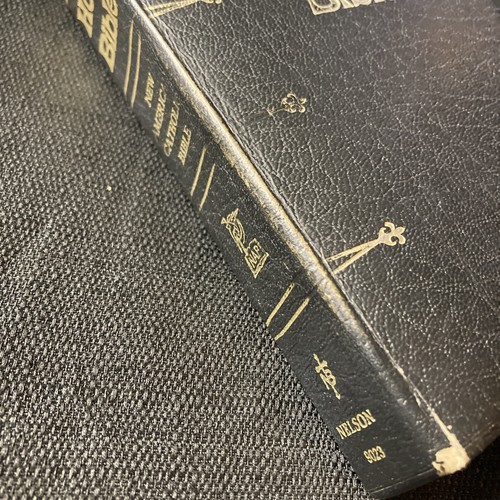 The New American Holy Bible Catholic Edition 1971 Nelson Black Leather Bond 9023 - Picture 4 of 19