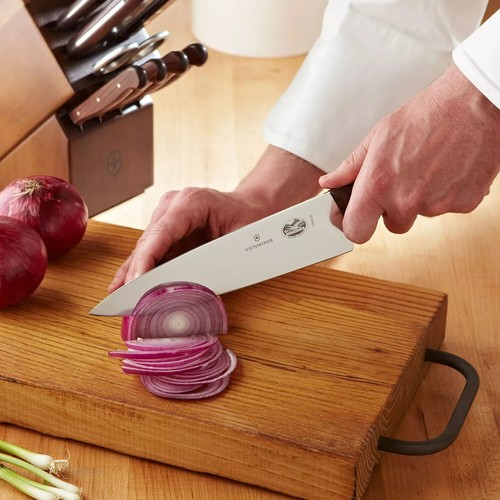 Victorinox 8" (20cm) Chef's Knife w/Rosewood Handle & Extra Wide Blade (5206020) - Picture 7 of 7