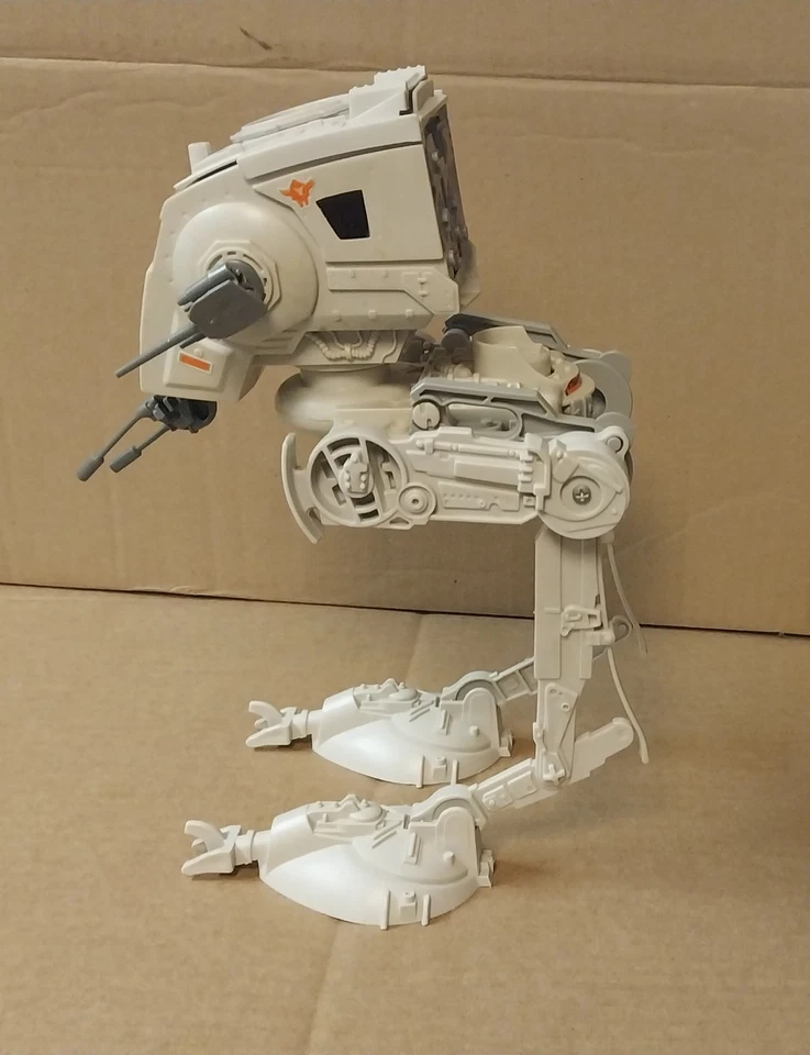 Hasbro Star Wars Return Of The Jedi: AT-ST Scout Walker Action Figure 1982 Comp - Image 4 of 4