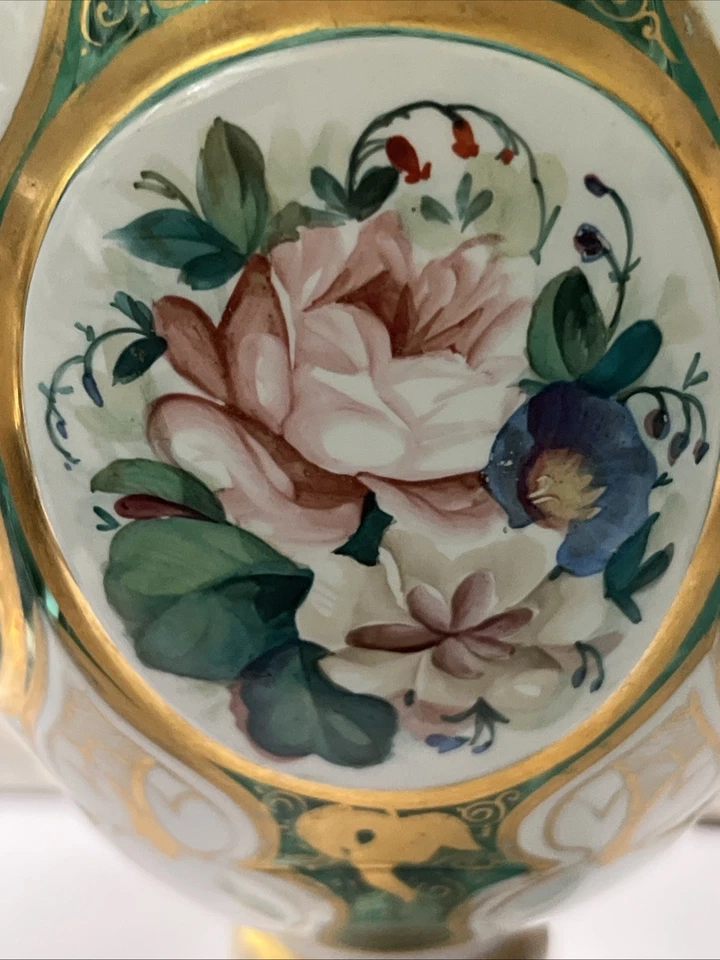 Vintage Moser Art Glass-Green egg  Shape Vase With Enameled Flowers - Image 2 of 4