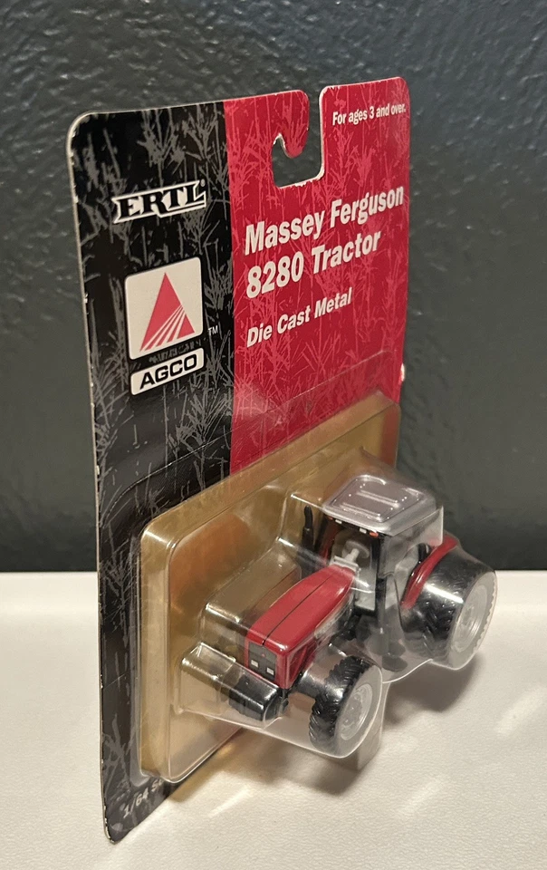  Massey Ferguson 8280 FWA Tractor w/Duals, 1/64 scale, ERTL,  #13052  - Image 2 of 4