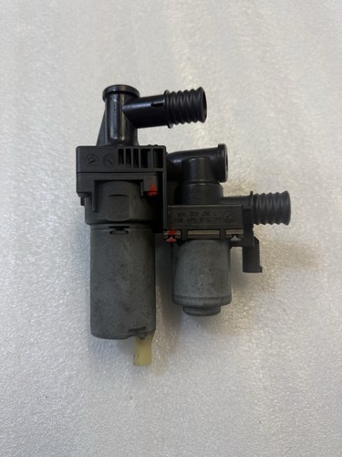 BMW X3 E83 2.0 Diesel. E46 316i 318i  Wasserpumpe Zusatzpumpe 8369807 1147412149