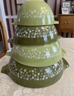 Spring Blossom/Crazy Daisy Print Vintage Pyrex Cinderella Mixing Bowls
