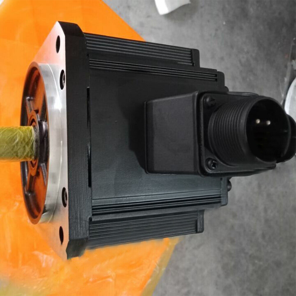 Foto 1 di 3