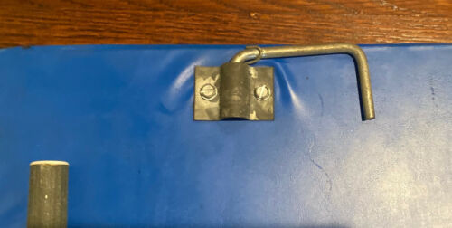 VTG/Antique Rare Metal Padded Vinyl Folding Stadium Bleacher Seat Chair - Picture 4 of 10