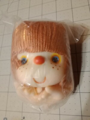 1980 Vintage J. Shin Crafts 3
